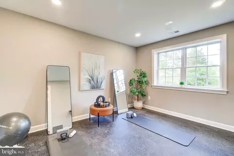Other - 1538 Forest Ln, Mclean, VA 22101 photo 18 of 28