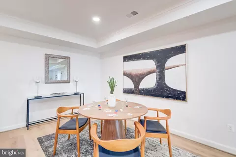 Dining - 1538 Forest Ln, Mclean, VA 22101 photo 11 of 12