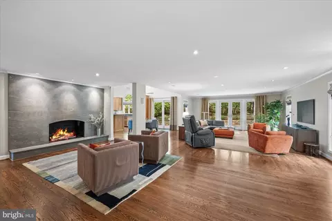 Other - 7908 Foxhound Rd, Mclean, VA 22102 photo 1 of 7