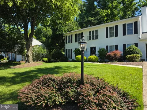 103 Saratoga Way NE, Vienna, VA 22180