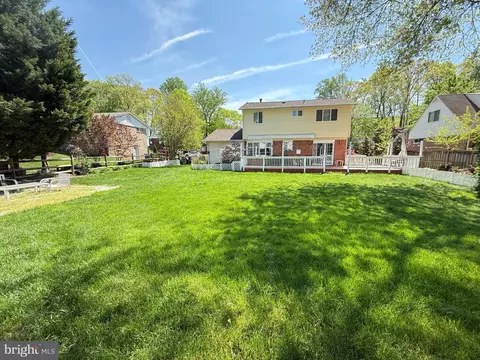 Exterior - 5510 Eastbourne Dr, Springfield, VA 22151 photo 3 of 13