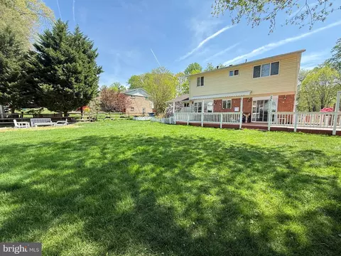 Exterior - 5510 Eastbourne Dr, Springfield, VA 22151 photo 2 of 13