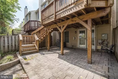 Exterior - 6491 Milva Ln, Springfield, VA 22150 photo 5 of 9