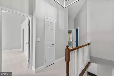 Entry Way - 6491 Milva Ln, Springfield, VA 22150 photo 6 of 9