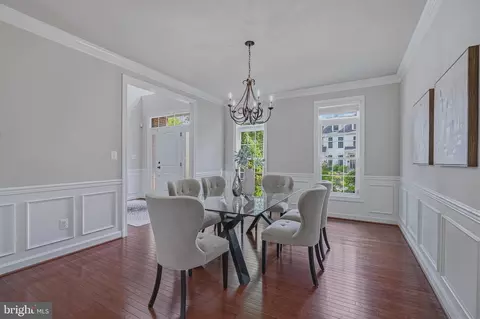 6804 Dean Dr, Mclean, VA 22101 photo 9