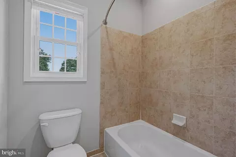 6804 Dean Dr, Mclean, VA 22101 photo 34