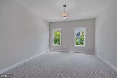 6804 Dean Dr, Mclean, VA 22101 photo 28