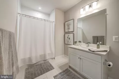 Bath - 1669 Bandit Loop #406A, Reston, VA 20190 photo 2 of 2