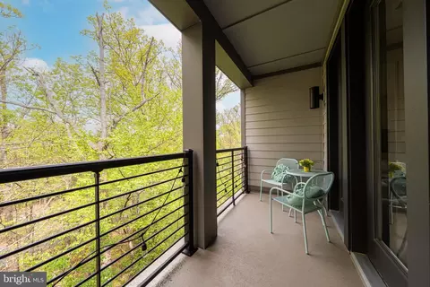Exterior - 1669 Bandit Loop #406A, Reston, VA 20190 photo 2 of 3