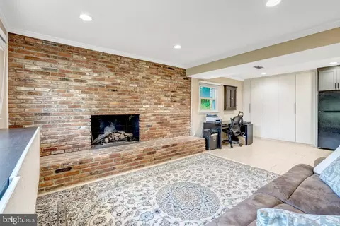 Other - 7212 Galgate Dr, Springfield, VA 22153 photo 6 of 8