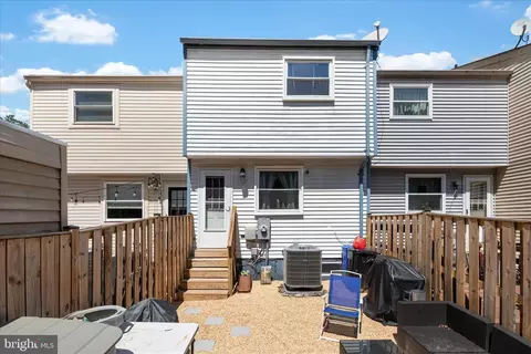 8307 Crestmont Cir, Springfield, VA 22153 photo 24