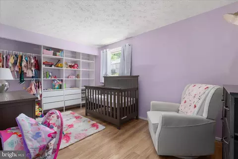 8307 Crestmont Cir, Springfield, VA 22153 photo 12