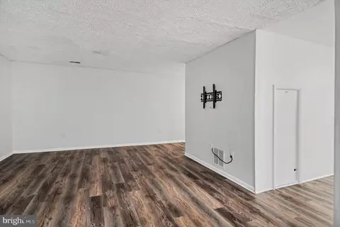 Living - 8309 Timber Brook Ln, Springfield, VA 22153 photo 5 of 5