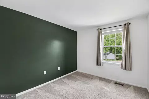 Bedroom - 8309 Timber Brook Ln, Springfield, VA 22153 photo 3 of 4