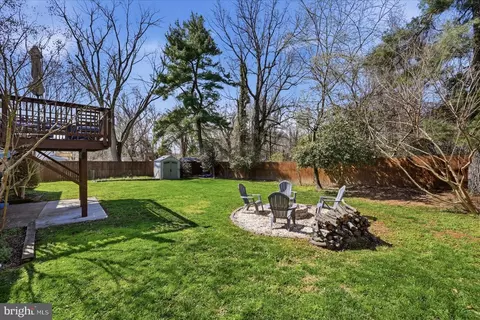Exterior - 6500 Haystack Rd, Alexandria, VA 22310 photo 6 of 8