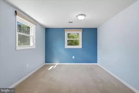 Bedroom - 6500 Haystack Rd, Alexandria, VA 22310 photo 7 of 8
