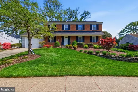 4526 Banff St, Annandale, VA 22003