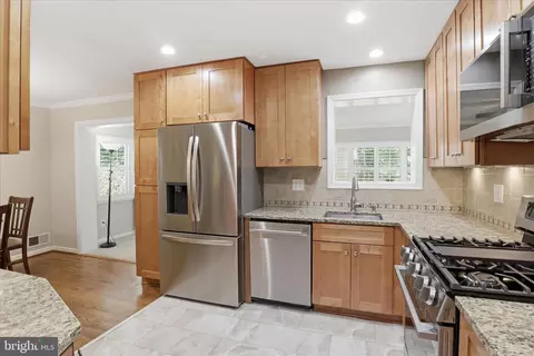 Kitchen - 7608 Hamlet St, Springfield, VA 22151 photo 2 of 3