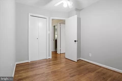 Bedroom - 7608 Hamlet St, Springfield, VA 22151 photo 5 of 6