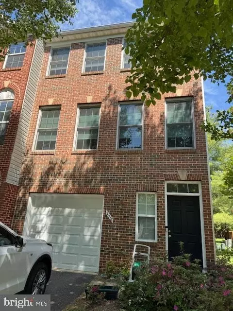 2550 James Madison Cir, Herndon, VA 20171