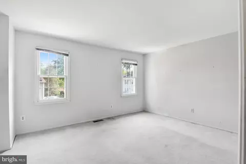Bedroom - 10214 Eagle Landing Ct, Burke, VA 22015 photo 2 of 8