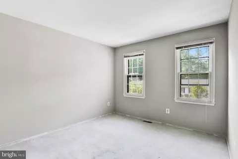 Bedroom - 10214 Eagle Landing Ct, Burke, VA 22015 photo 5 of 8