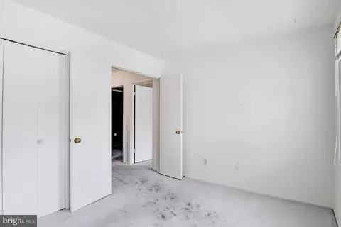 Bedroom - 10214 Eagle Landing Ct, Burke, VA 22015 photo 8 of 8