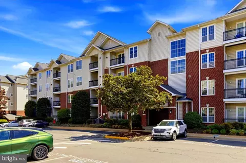 Exterior - 1601 Spring Gate Dr #1204, Mclean, VA 22102 photo 4 of 16