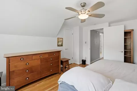 Bedroom - 7006 Barnack Dr, Springfield, VA 22152 photo 12 of 12