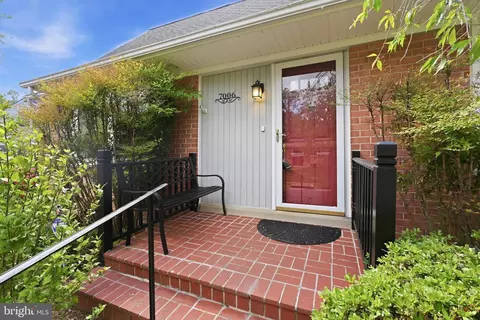 Exterior - 7006 Barnack Dr, Springfield, VA 22152 photo 3 of 20