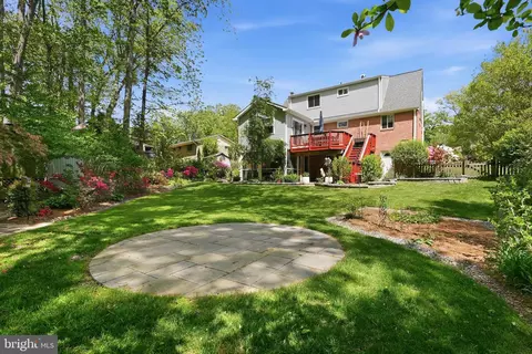 Exterior - 7006 Barnack Dr, Springfield, VA 22152 photo 12 of 20