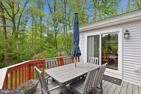 Exterior - 7006 Barnack Dr, Springfield, VA 22152 photo 4 of 20