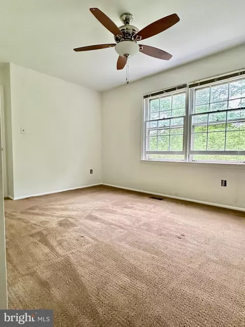 Bedroom - 5230 Lonsdale Dr, Springfield, VA 22151 photo 2 of 2