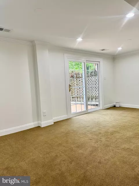 Other - 5230 Lonsdale Dr, Springfield, VA 22151 photo 5 of 8