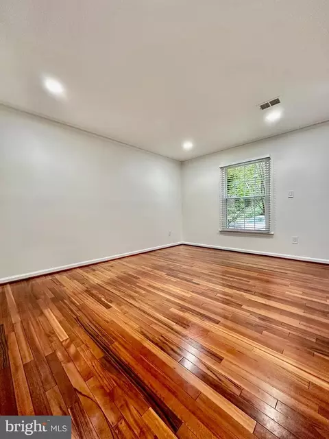 Other - 5230 Lonsdale Dr, Springfield, VA 22151 photo 1 of 8