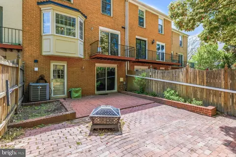 Exterior - 8240 Taunton Pl, Springfield, VA 22152 photo 5 of 13