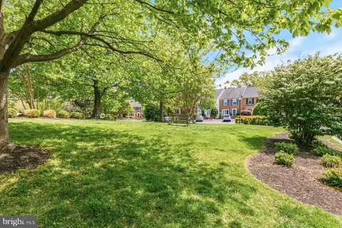 Exterior - 8240 Taunton Pl, Springfield, VA 22152 photo 11 of 13