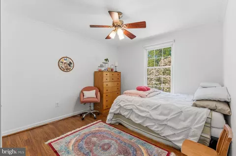 Bedroom - 8240 Taunton Pl, Springfield, VA 22152 photo 4 of 5