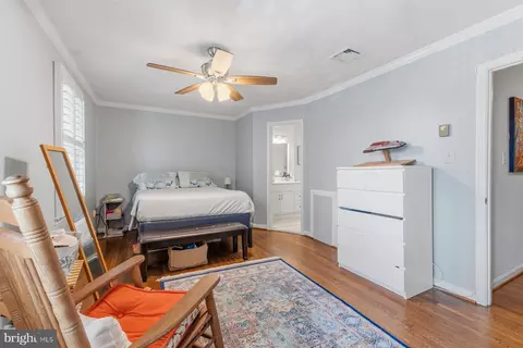 Bedroom - 8240 Taunton Pl, Springfield, VA 22152 photo 1 of 5