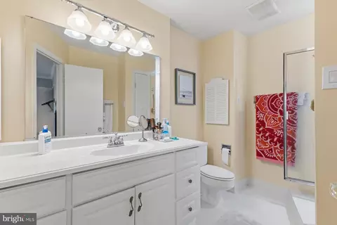 Bath - 8240 Taunton Pl, Springfield, VA 22152 photo 1 of 3