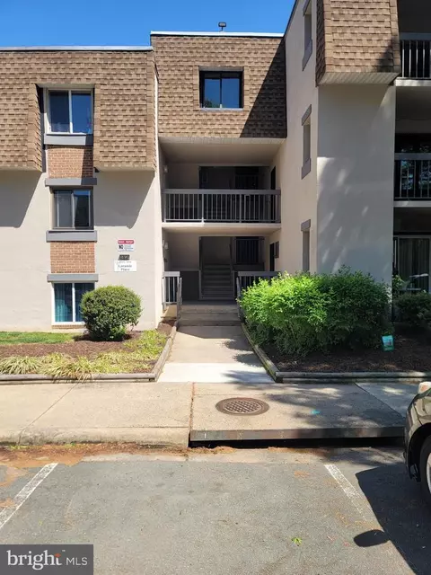 3808 Laramie Pl #B, Alexandria, VA 22309