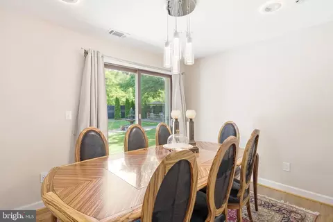Dining - 11701 Braddock Rd, Fairfax, VA 22030 photo 1 of 4