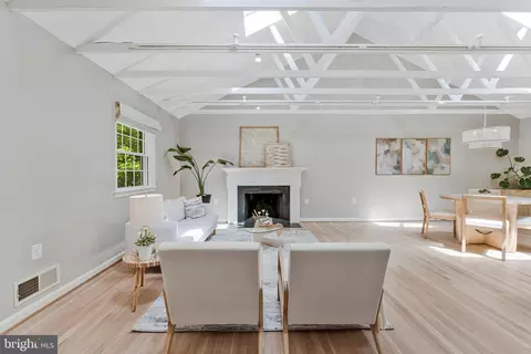 Living - 12121 Stirrup Rd, Reston, VA 20191 photo 1 of 7