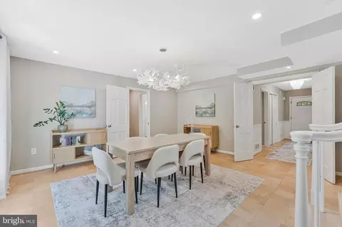 Dining - 12121 Stirrup Rd, Reston, VA 20191 photo 4 of 4