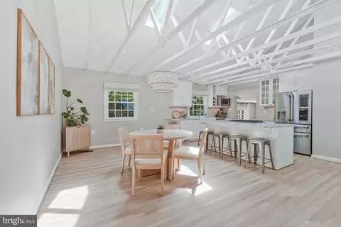 Dining - 12121 Stirrup Rd, Reston, VA 20191 photo 2 of 4
