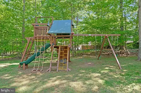 Other - 12121 Stirrup Rd, Reston, VA 20191 photo 11 of 15