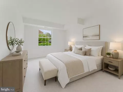 Bedroom - 5800 B Torington Dr #833, Springfield, VA 22152 photo 2 of 6