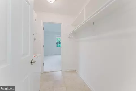 Entry Way - 5800 B Torington Dr #833, Springfield, VA 22152 photo 1 of 2
