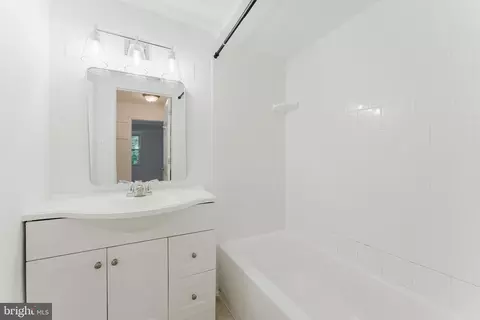 Other - 5800 B Torington Dr #833, Springfield, VA 22152 photo 7 of 8