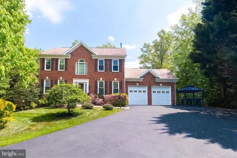 5503 Willow Valley Rd, Clifton, VA 20124